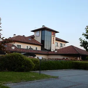 **** Hotel Elysium Raya Italien